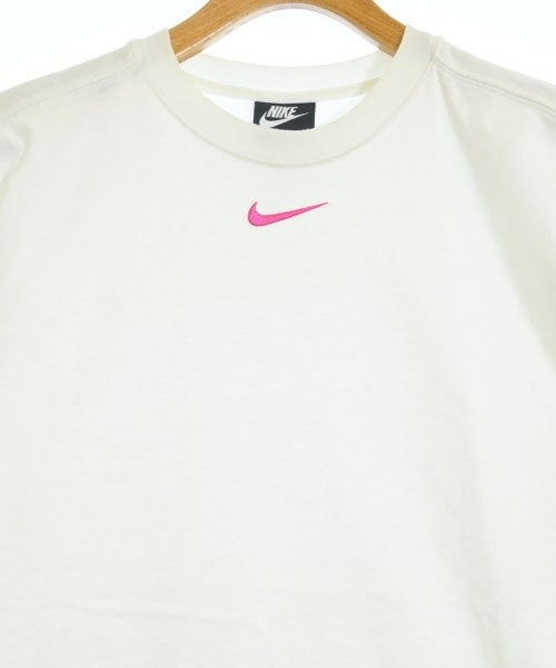 NIKE เสื้อยืด/เสื้อท็อปส์