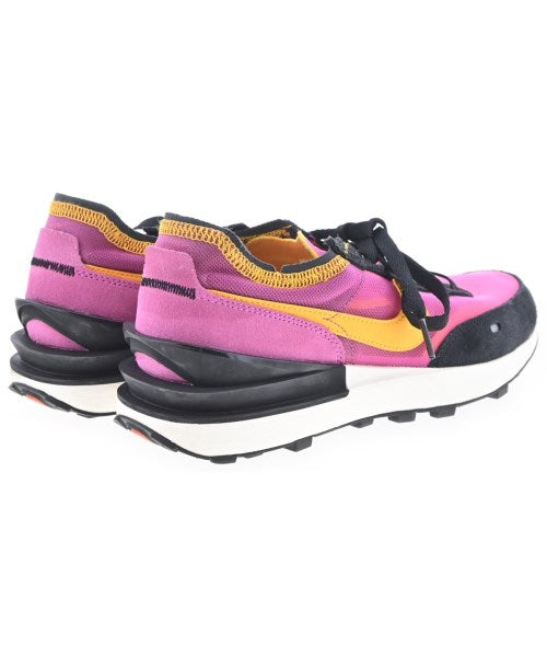 NIKE รองเท้าผ้าใบ