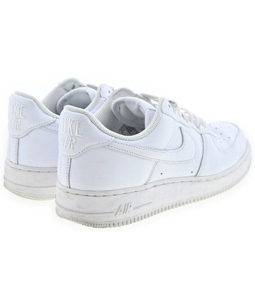 NIKE รองเท้าผ้าใบ