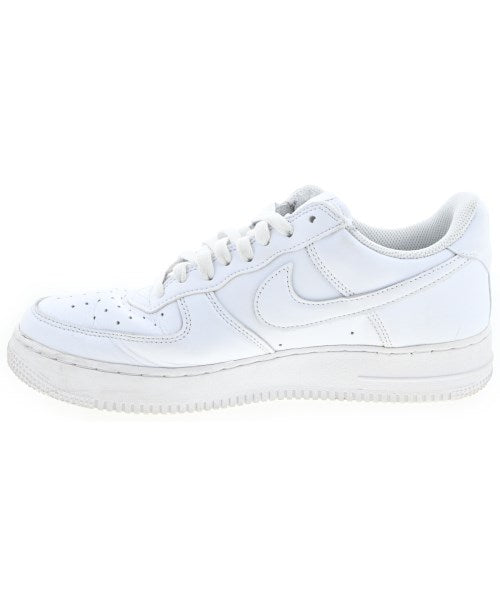 NIKE รองเท้าผ้าใบ