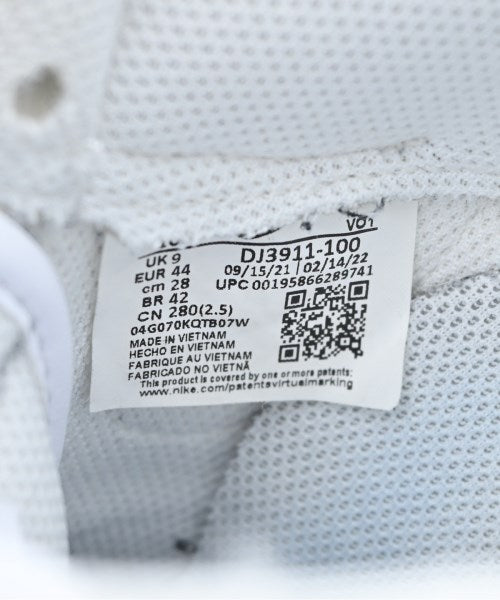 NIKE รองเท้าผ้าใบ