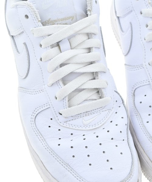 NIKE รองเท้าผ้าใบ