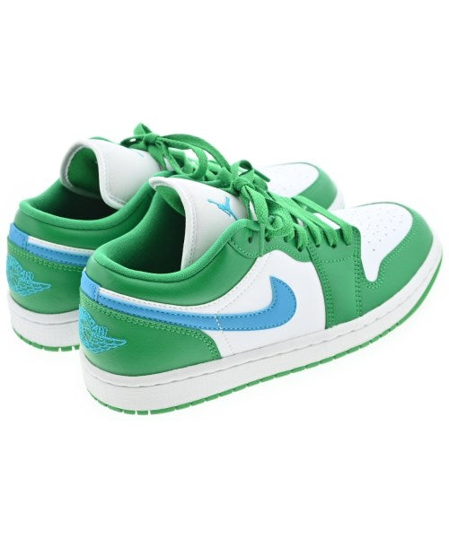 NIKE รองเท้าผ้าใบ
