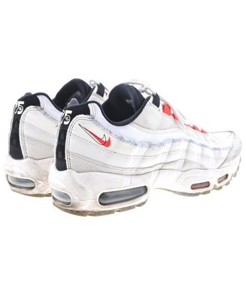 NIKE รองเท้าผ้าใบ