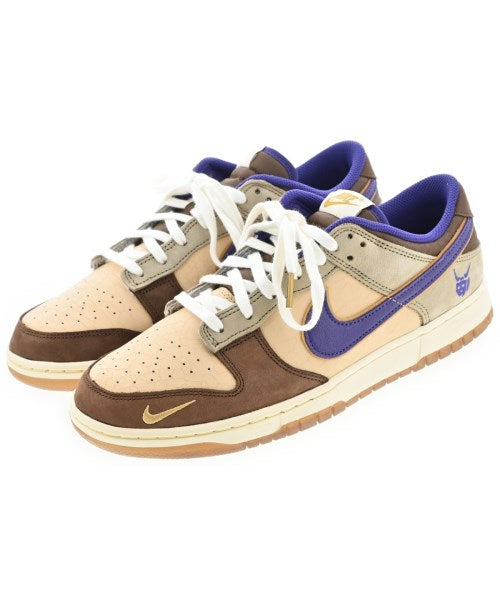 NIKE รองเท้าผ้าใบ