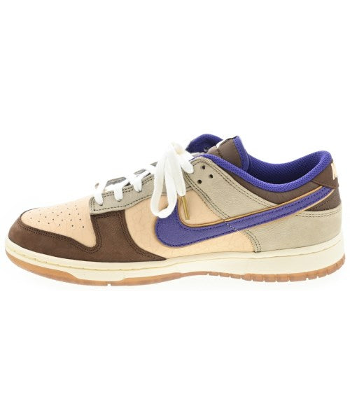 NIKE รองเท้าผ้าใบ