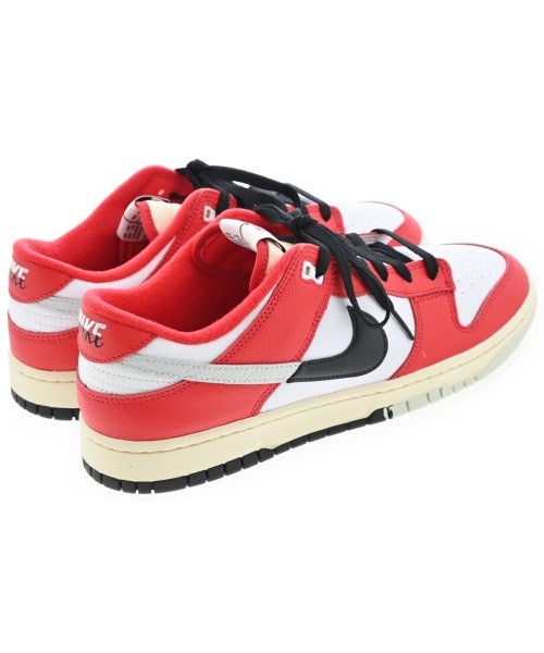 NIKE รองเท้าผ้าใบ