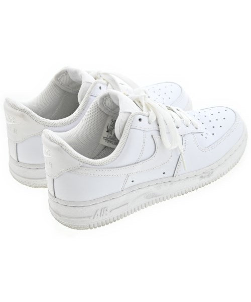 NIKE รองเท้าผ้าใบ