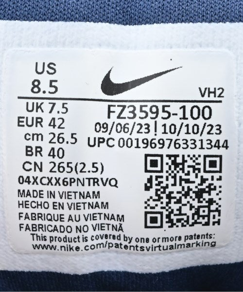 NIKE รองเท้าผ้าใบ