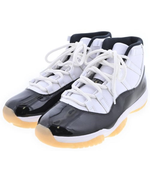 NIKE รองเท้าผ้าใบ