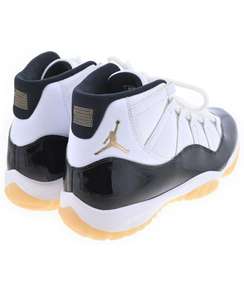 NIKE รองเท้าผ้าใบ