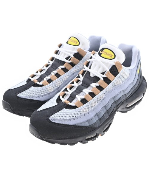 NIKE รองเท้าผ้าใบ