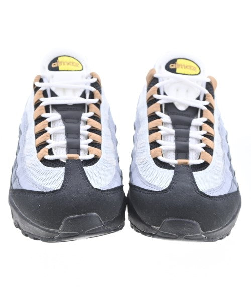 NIKE รองเท้าผ้าใบ