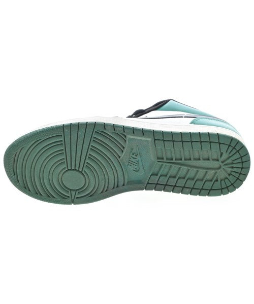 NIKE รองเท้าผ้าใบ