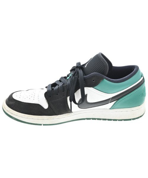 NIKE รองเท้าผ้าใบ