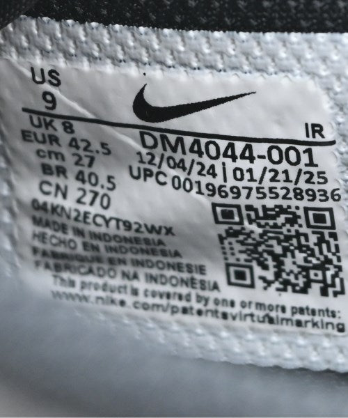 NIKE รองเท้าผ้าใบ
