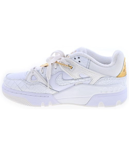 NIKE รองเท้าผ้าใบ