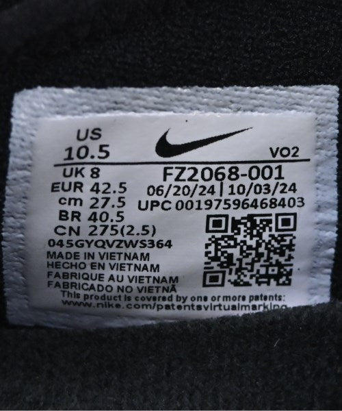 NIKE รองเท้าผ้าใบ
