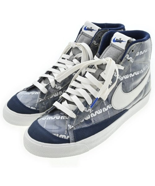 NIKE รองเท้าผ้าใบ