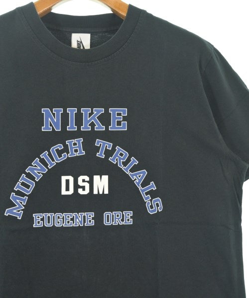 DOVER STREET MARKET เสื้อยืด/เสื้อท็อปส์