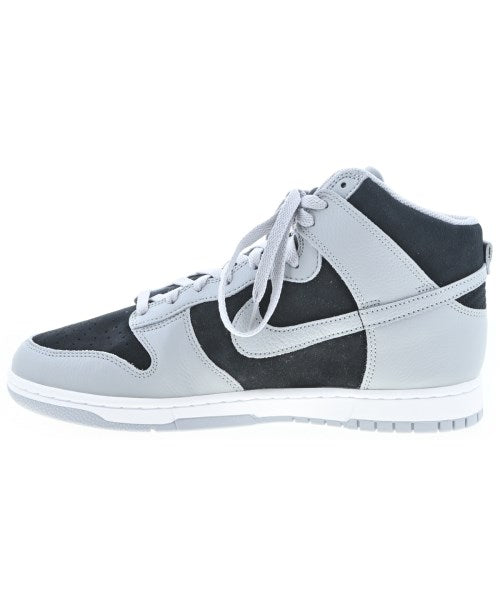 NIKE รองเท้าผ้าใบ