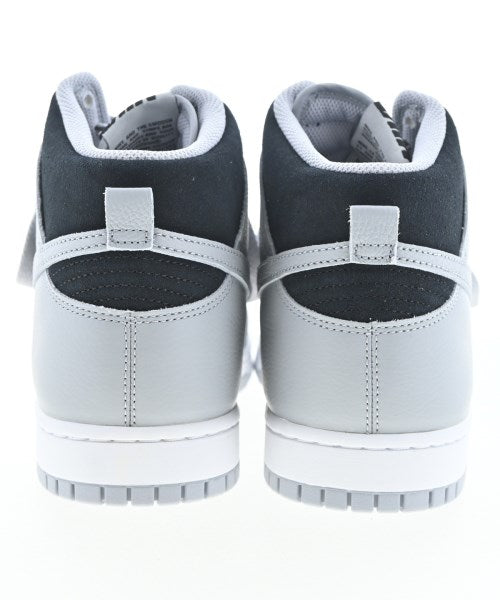 NIKE รองเท้าผ้าใบ