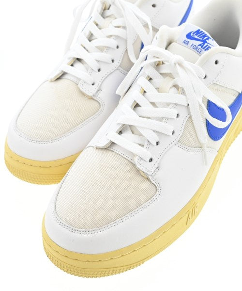 NIKE รองเท้าผ้าใบ