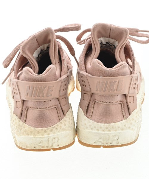 NIKE รองเท้าผ้าใบ