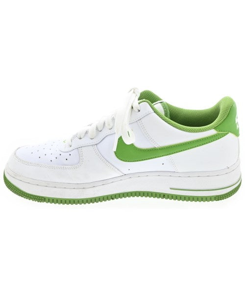 NIKE รองเท้าผ้าใบ