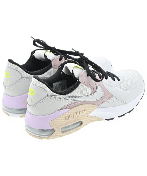 NIKE รองเท้าผ้าใบ