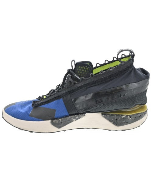 NIKE รองเท้าผ้าใบ