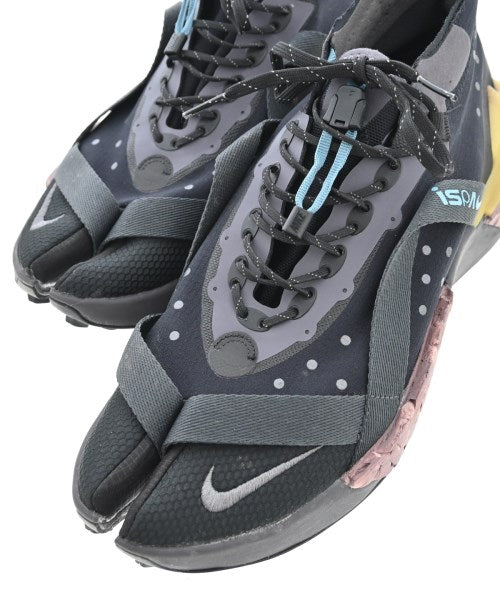 NIKE รองเท้าผ้าใบ
