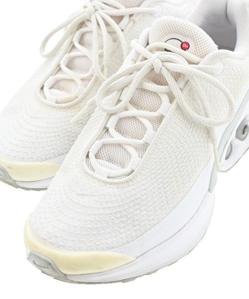 NIKE รองเท้าผ้าใบ