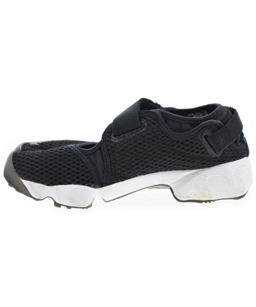 NIKE รองเท้าผ้าใบ