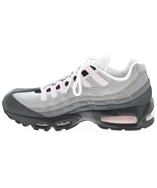 NIKE รองเท้าผ้าใบ