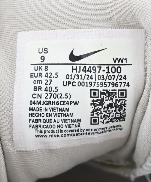 NIKE รองเท้าผ้าใบ