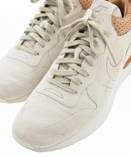 NIKE รองเท้าผ้าใบ