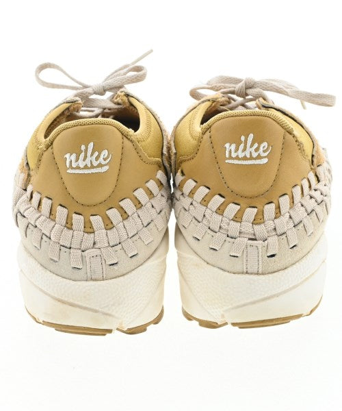 NIKE รองเท้าผ้าใบ