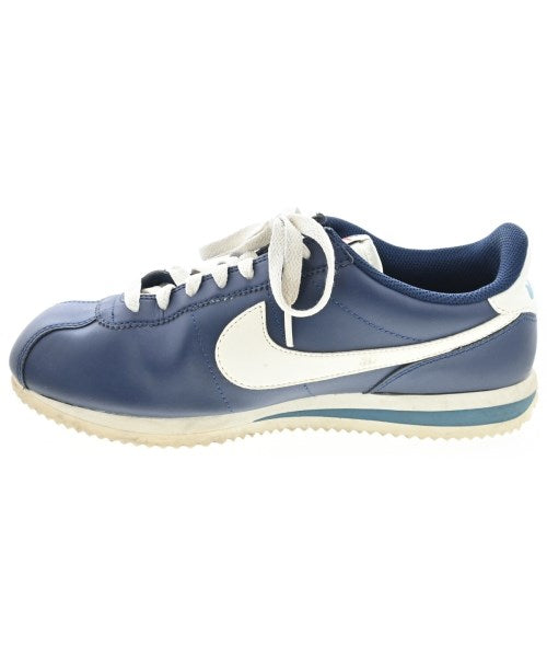 NIKE รองเท้าผ้าใบ