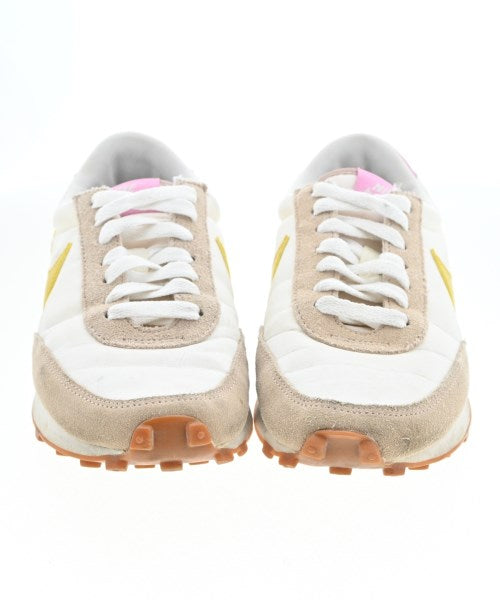 NIKE รองเท้าผ้าใบ