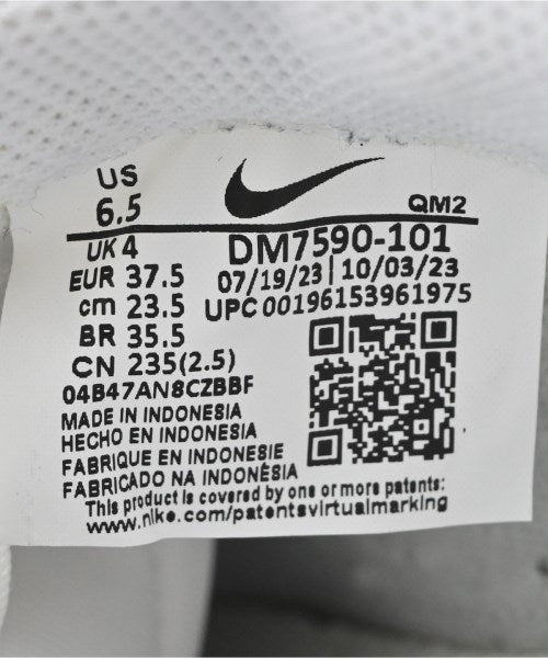 NIKE รองเท้าผ้าใบ