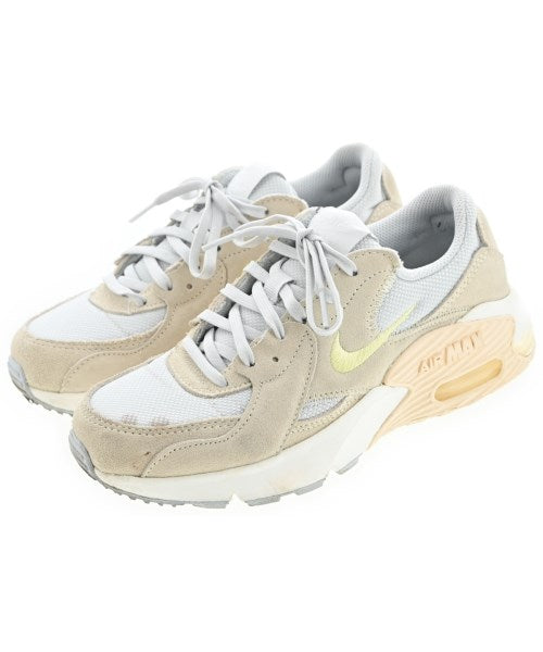 NIKE รองเท้าผ้าใบ