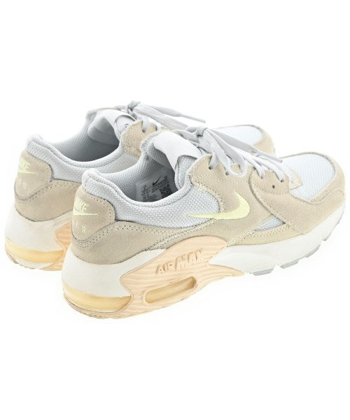 NIKE รองเท้าผ้าใบ