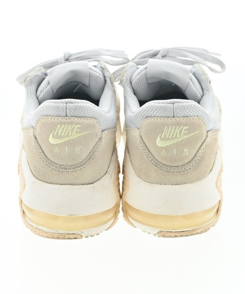 NIKE รองเท้าผ้าใบ
