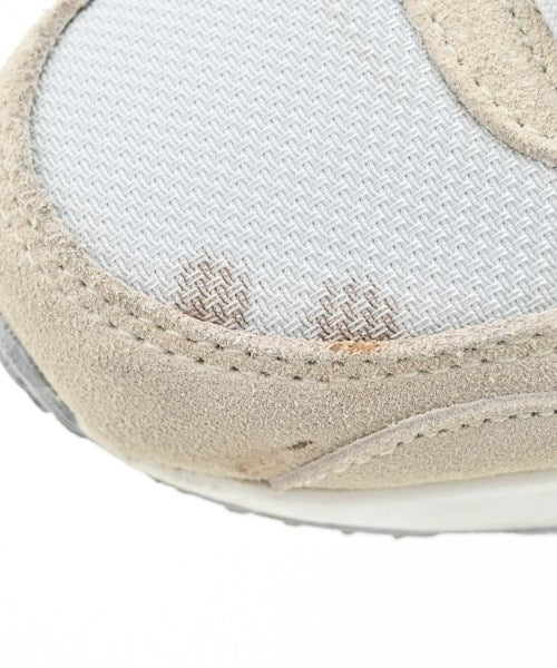 NIKE รองเท้าผ้าใบ