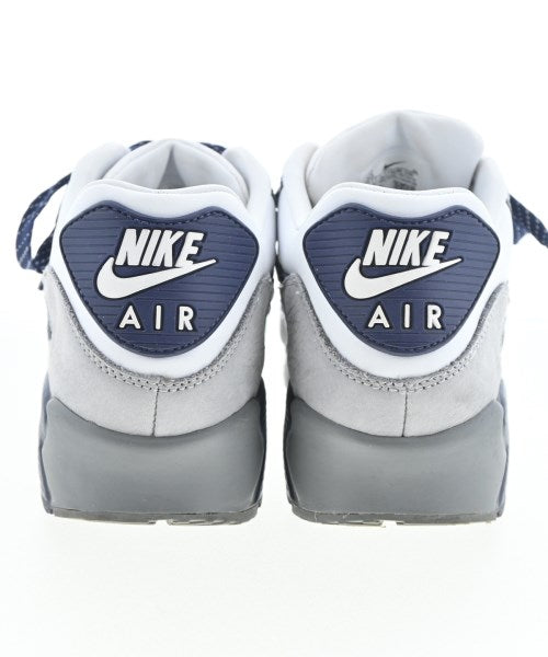 NIKE รองเท้าผ้าใบ