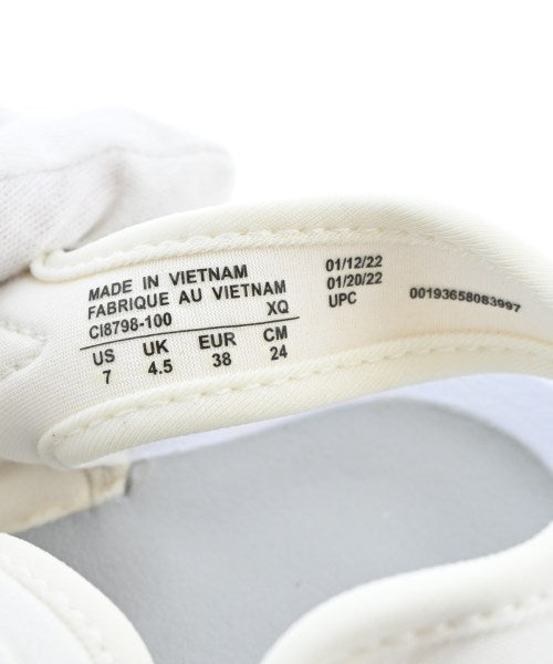 NIKE รองเท้าแตะ