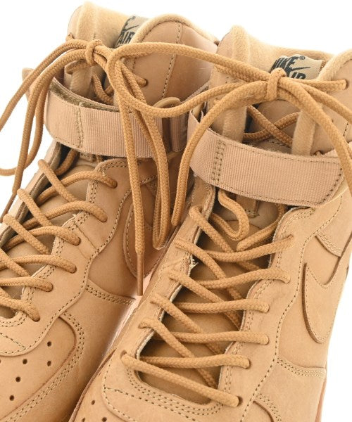 NIKE รองเท้าผ้าใบ