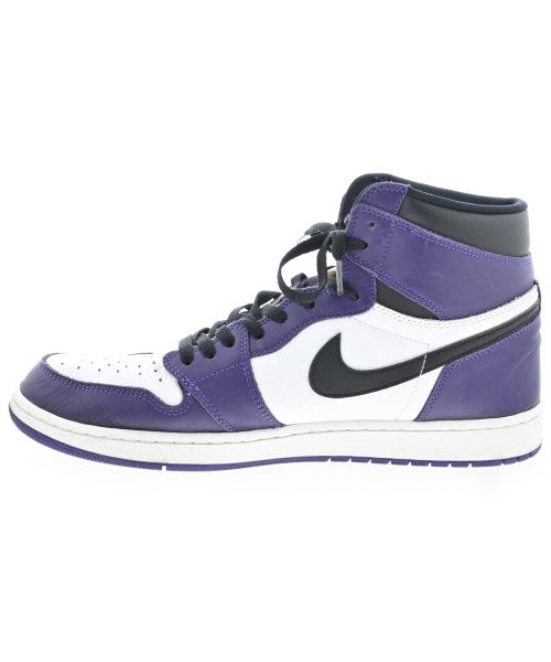 NIKE รองเท้าผ้าใบ