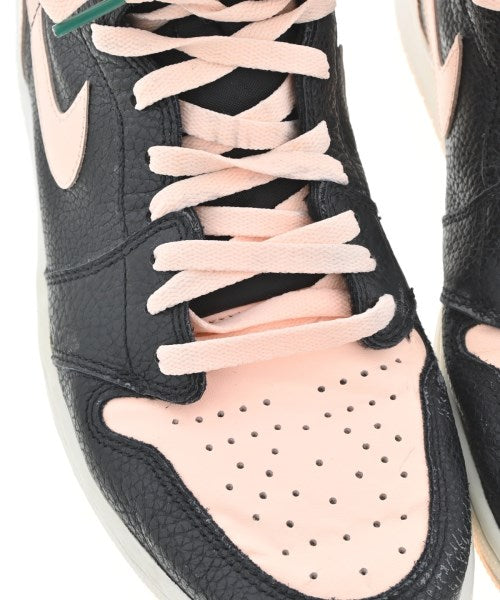 NIKE รองเท้าผ้าใบ
